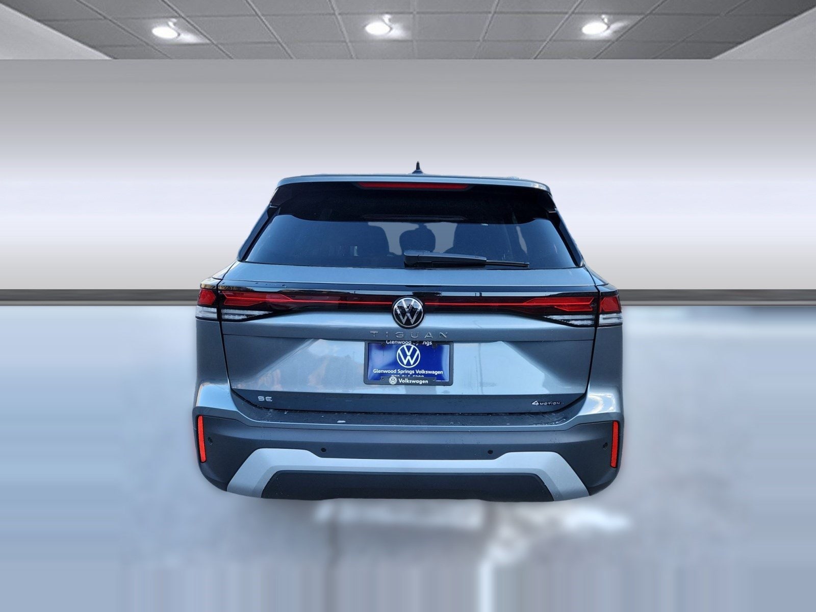 2026 Volkswagen Tiguan SE - Photo 14