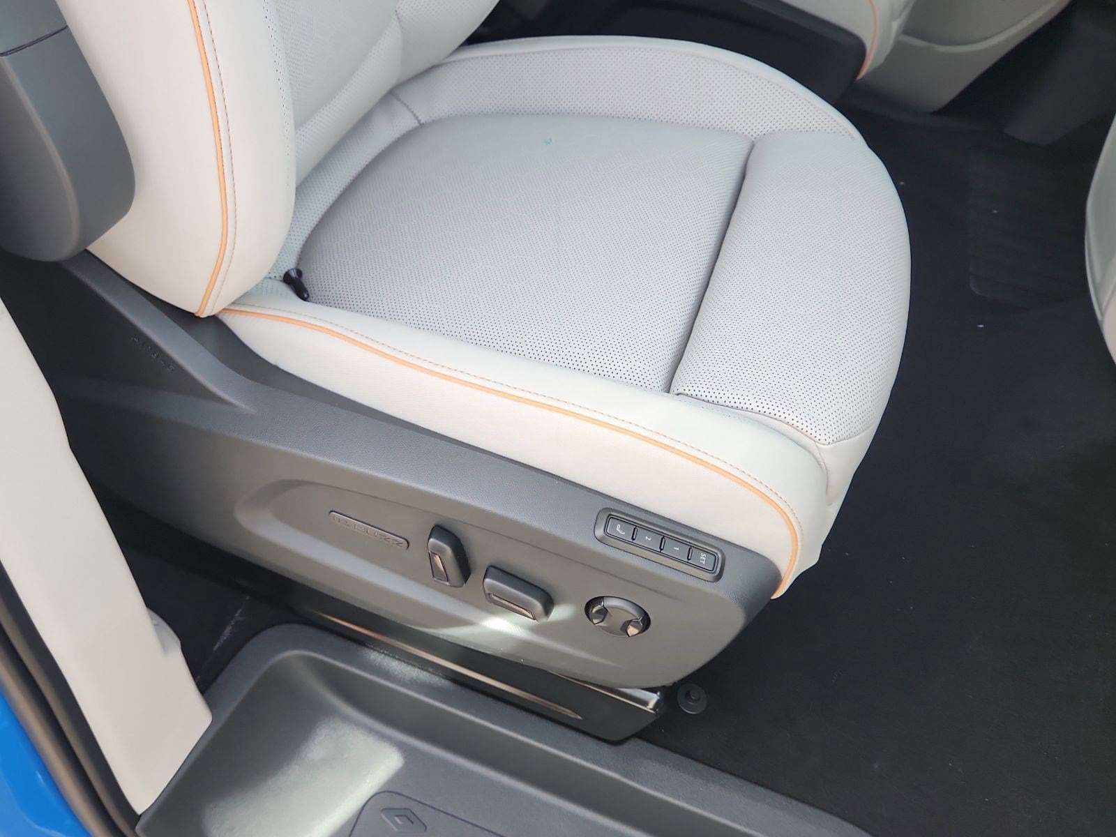 2025 Volkswagen ID. Buzz PRO S PLus - Photo 18