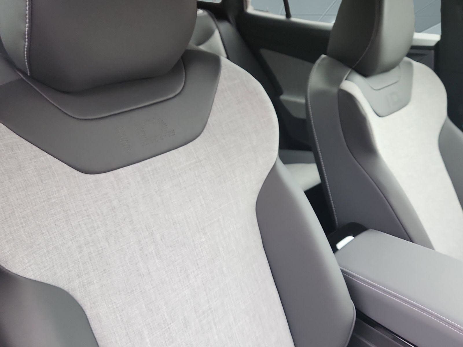 2026 Volkswagen ID.4 PRO - Photo 17
