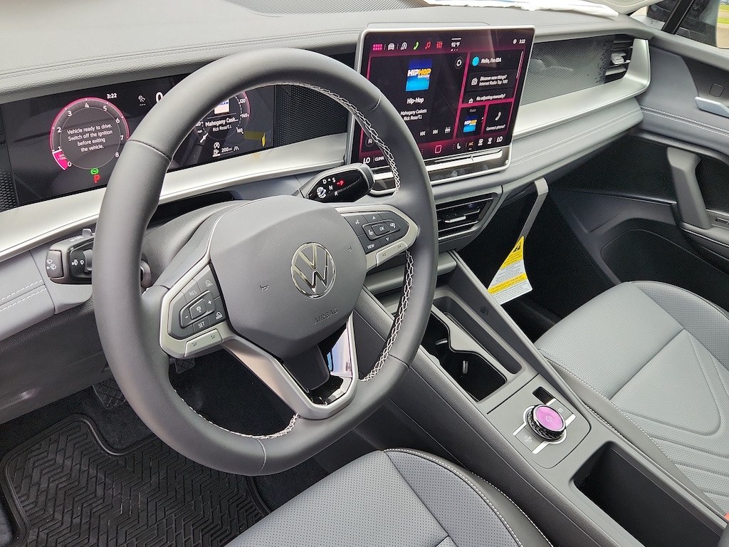 New 2026 Volkswagen Tiguan SE SUV