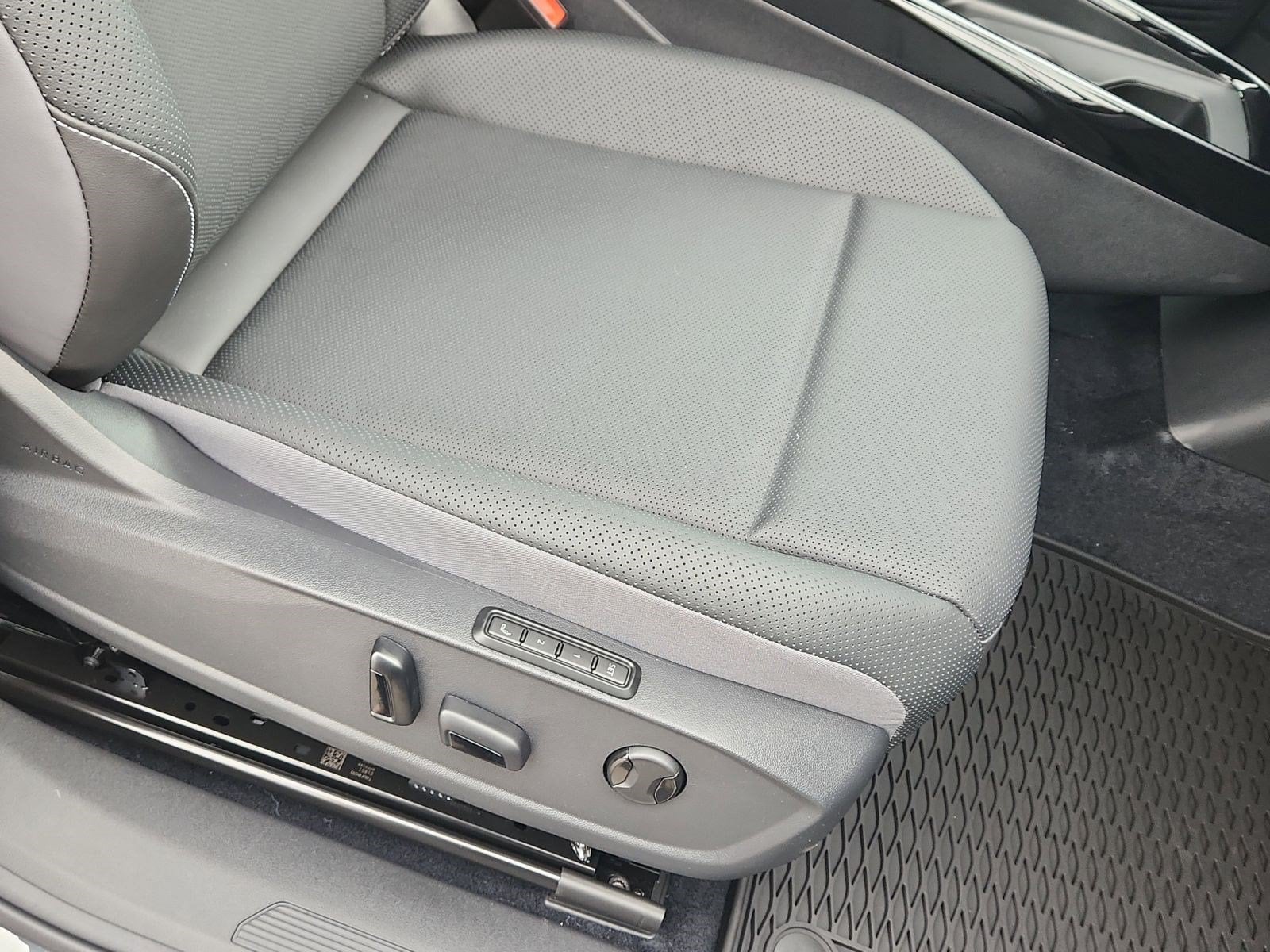 2026 Volkswagen ID.4 PRO S - Photo 17