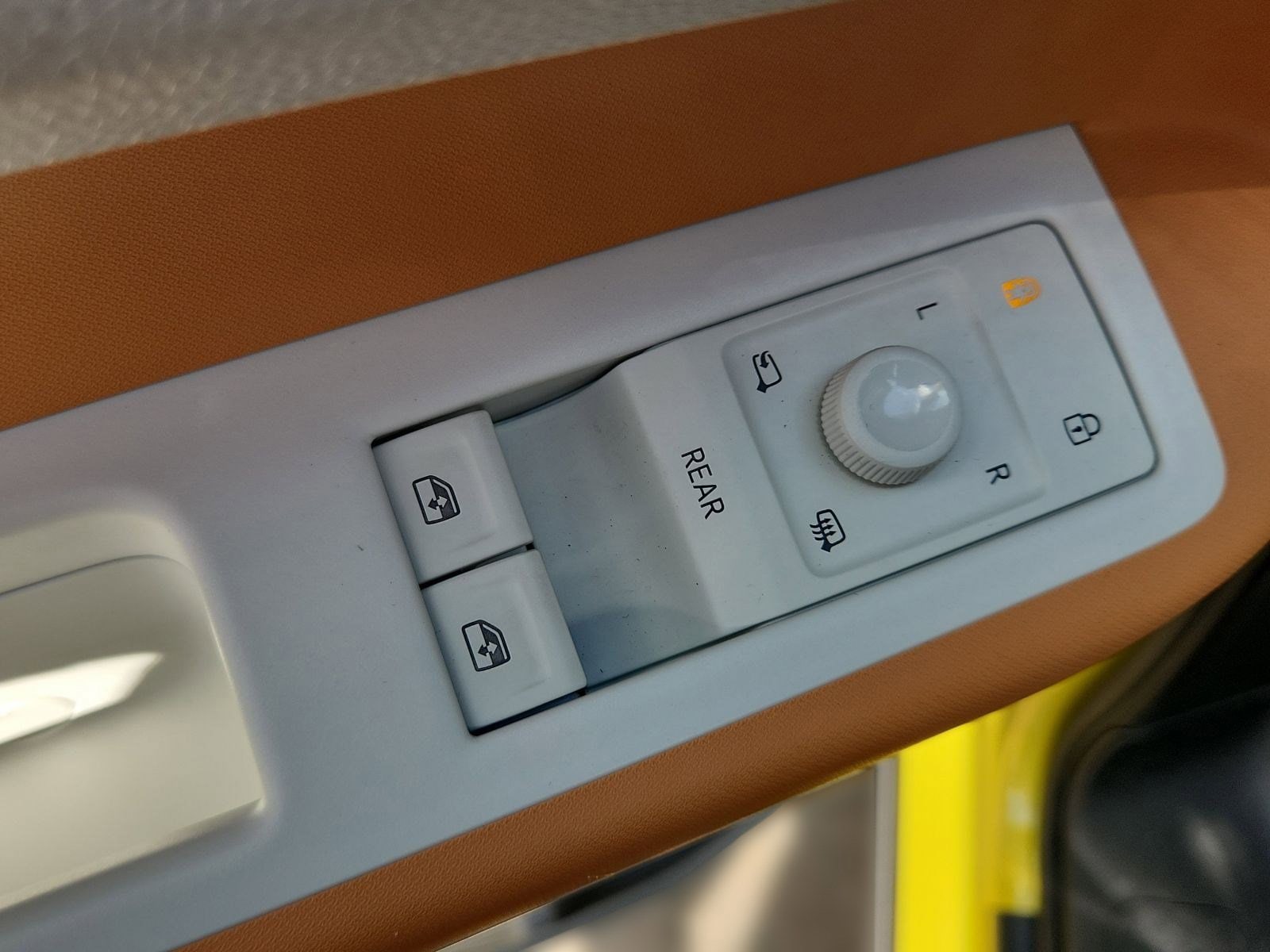 2025 Volkswagen ID. Buzz 1st Edition - Photo 7