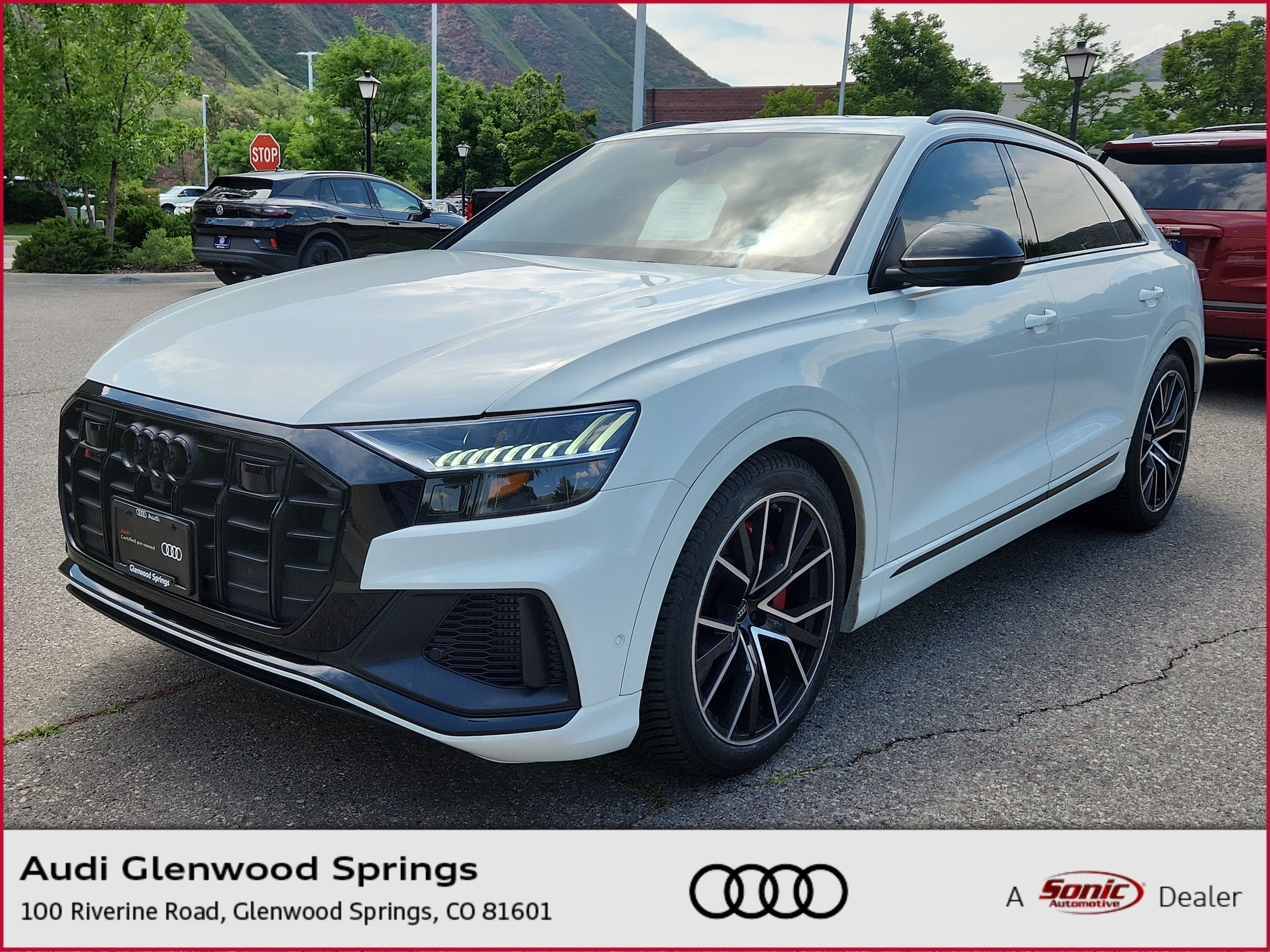 2023 Audi SQ8 Prestige's photo