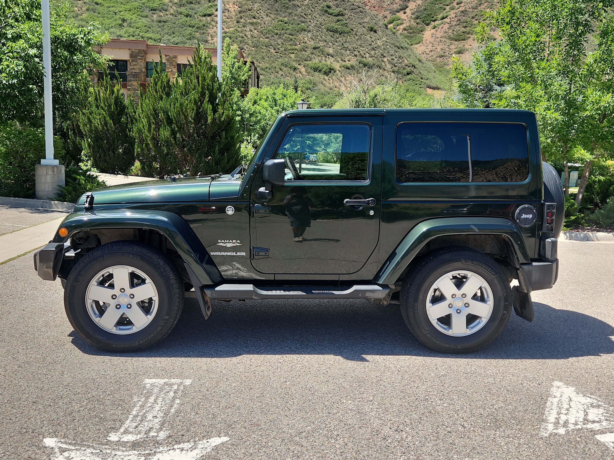 Used 2011 Jeep Wrangler Sahara with VIN 1J4AA5D13BL563637 for sale in Glenwood Springs, CO