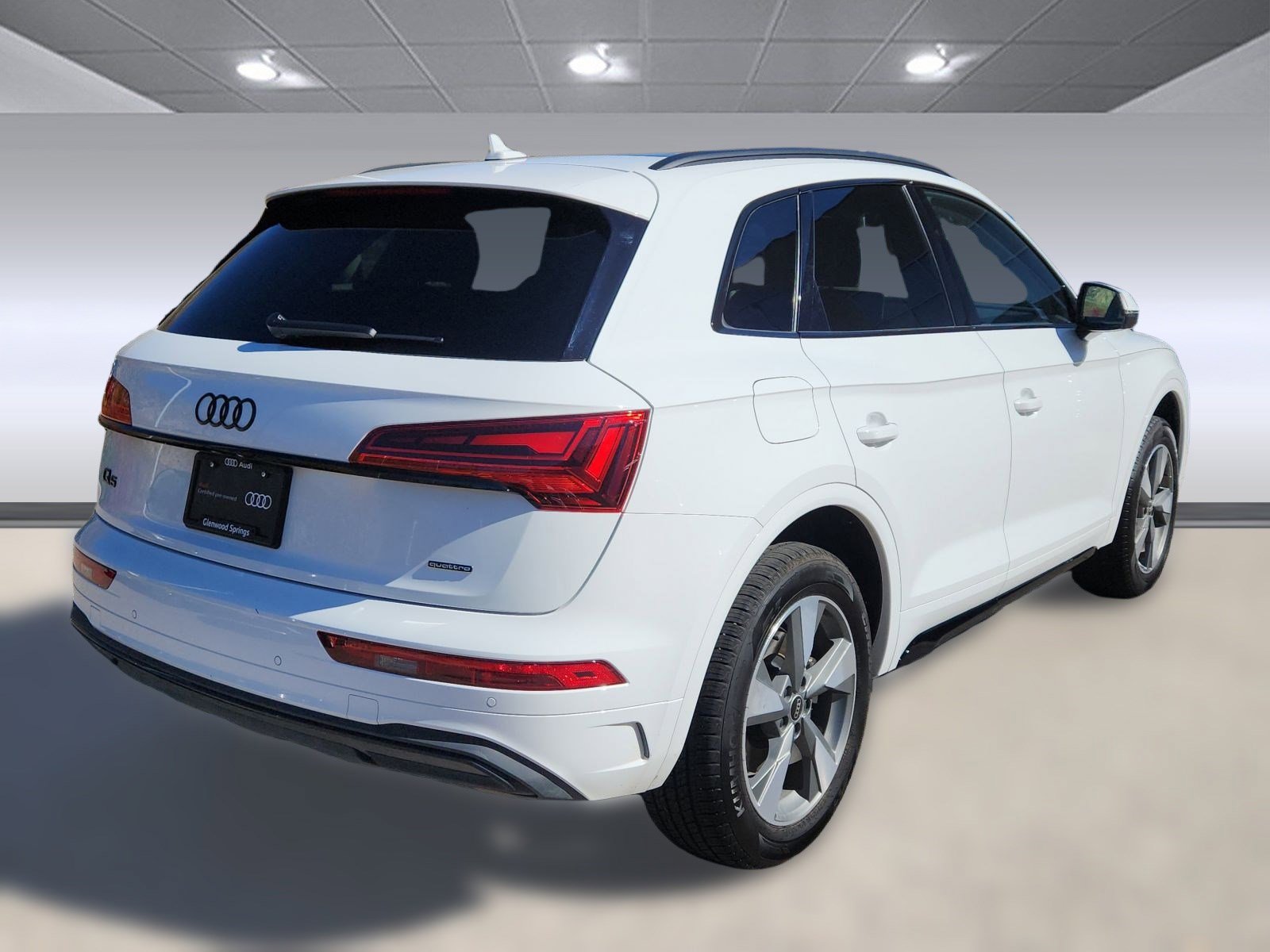 2025 Audi Q5 Premium 40 TFSI photo 3