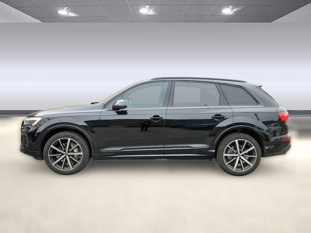 Used 2025 Audi Q7 45 Premium Plus SUV