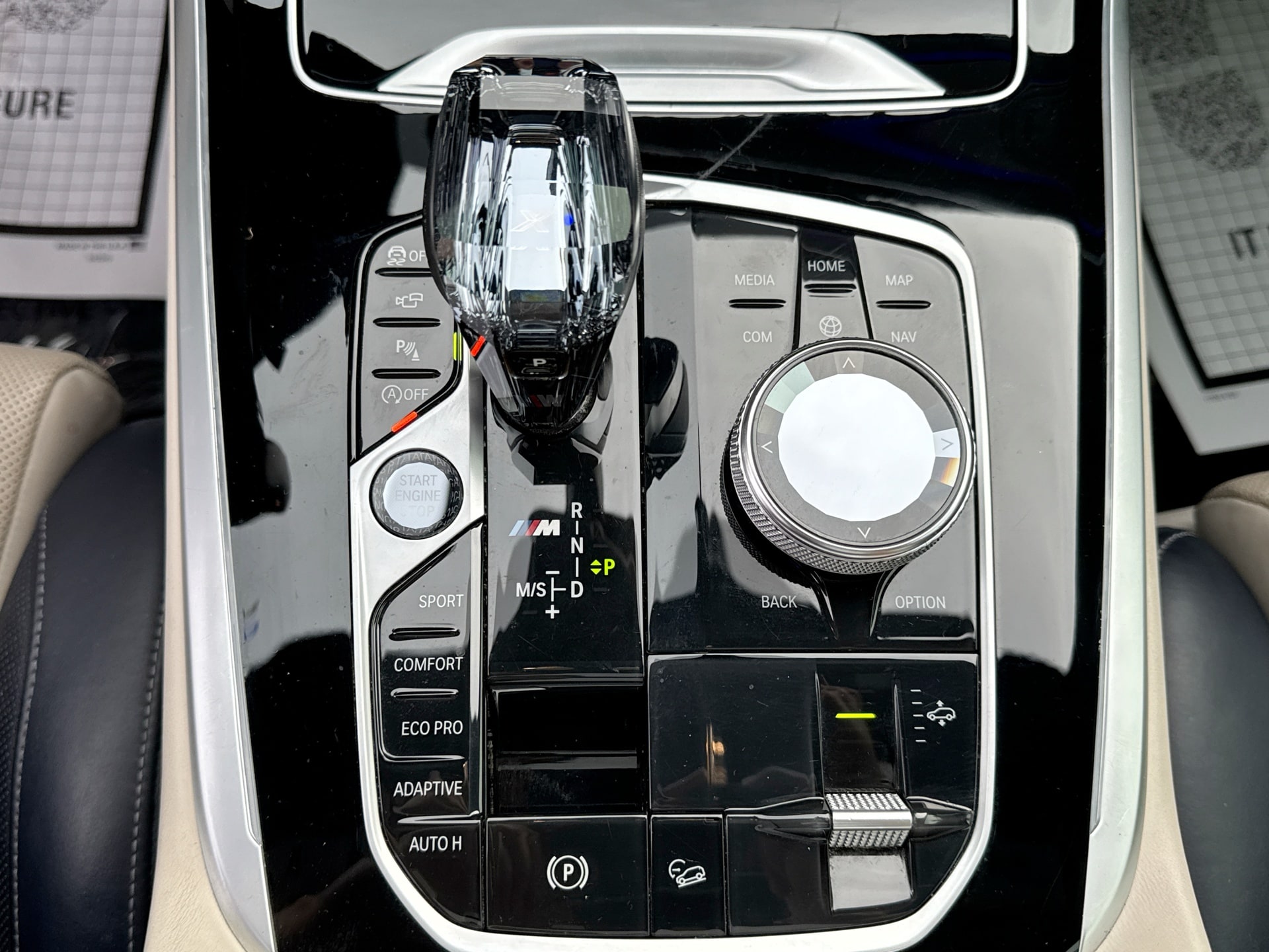2021 BMW X7 M50i - Photo 23