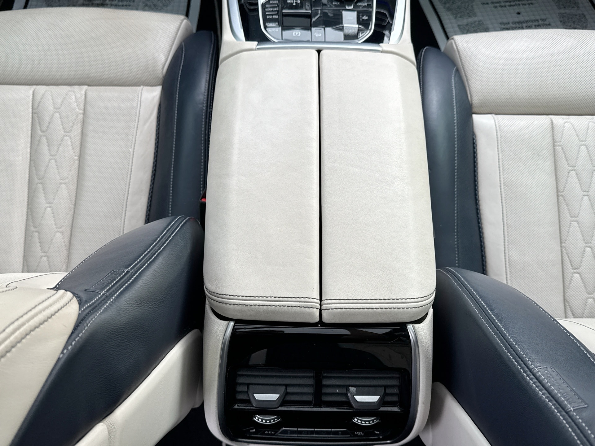 2021 BMW X7 M50i - Photo 24
