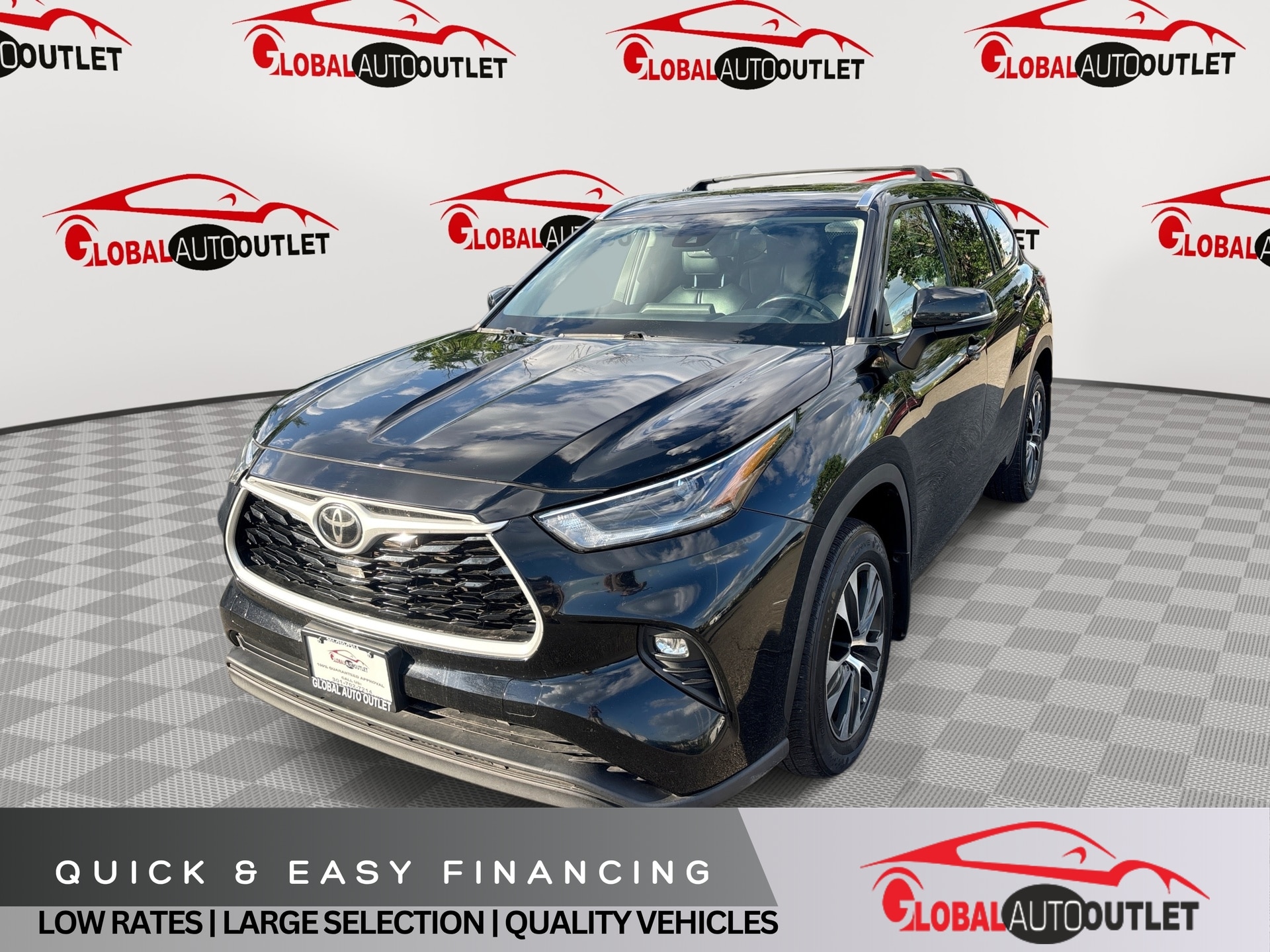 2021 Toyota Highlander XLE 4x4 V6's photo