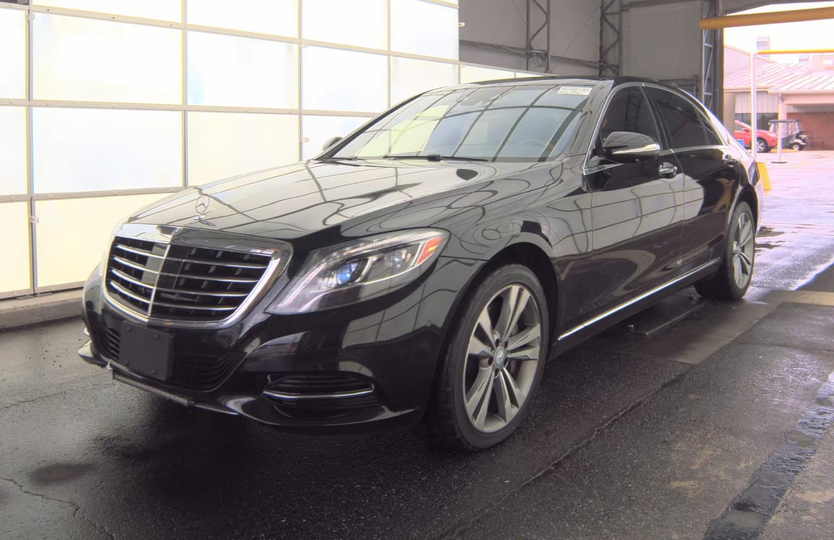 2015 Mercedes-Benz S-Class S550 4MATIC's photo