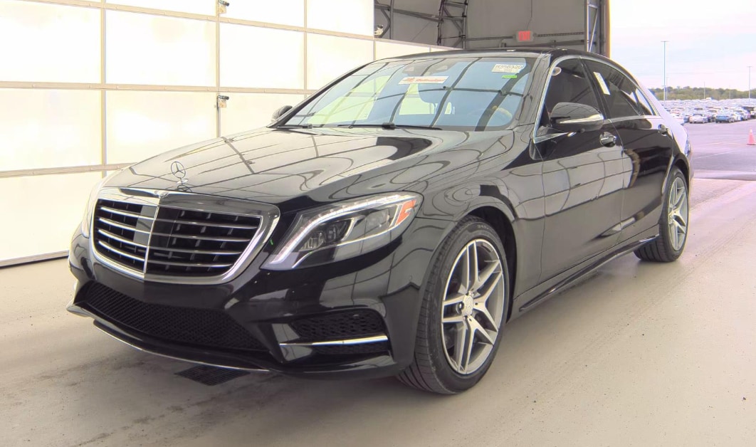 2015 Mercedes-Benz S-Class S550 4MATIC's photo