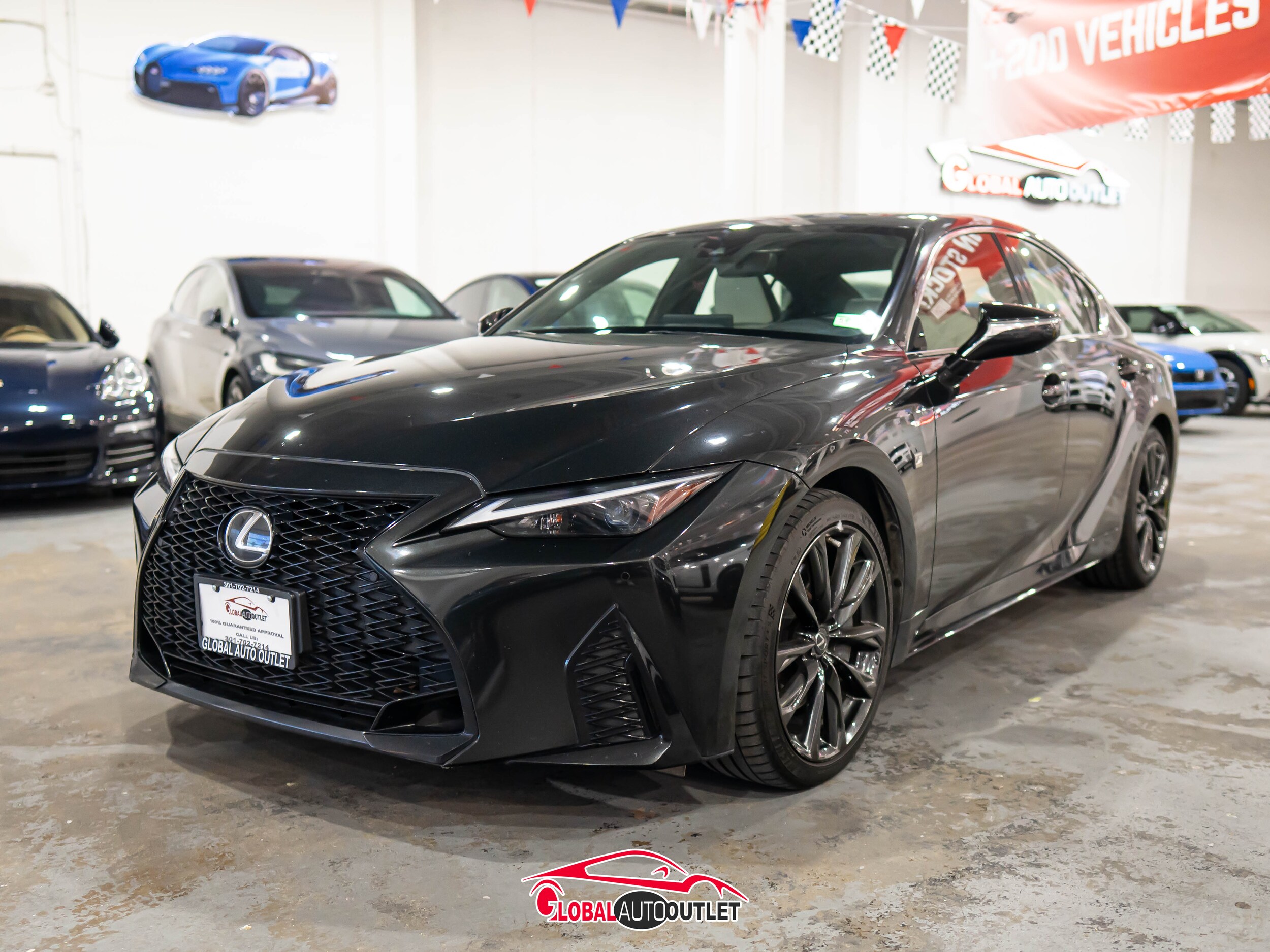 2021 Lexus IS 350 F SPORT photo 2