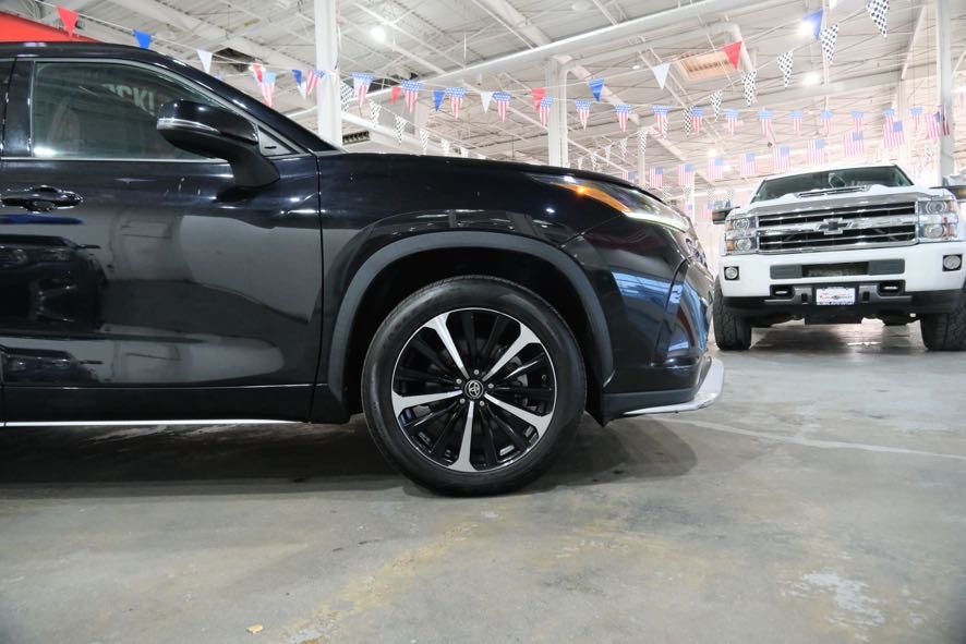 2021 Toyota Highlander XSE - Photo 15