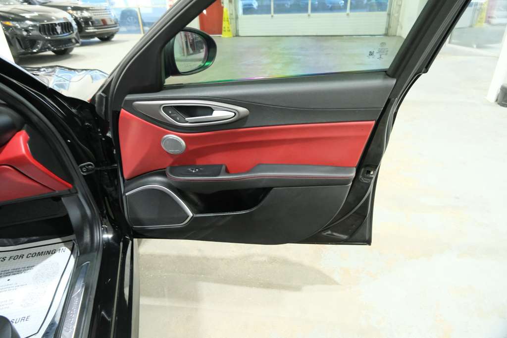 View 32