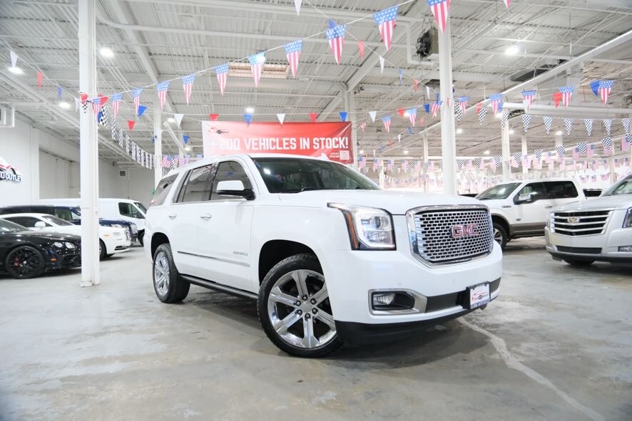 2016 Gmc Yukon Denali photo 2