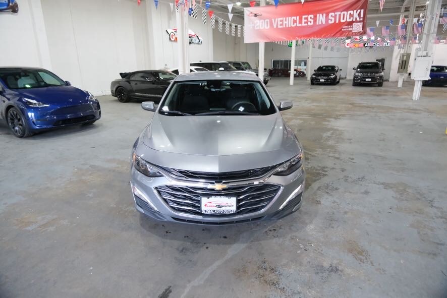 2023 Chevrolet Malibu 1LT photo 3