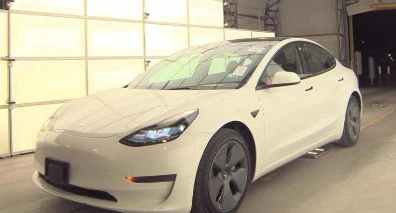 2023 Tesla Model 3 Base