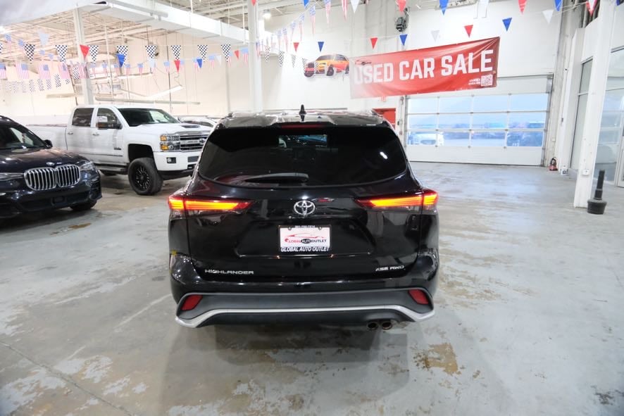 2021 Toyota Highlander XSE - Photo 9