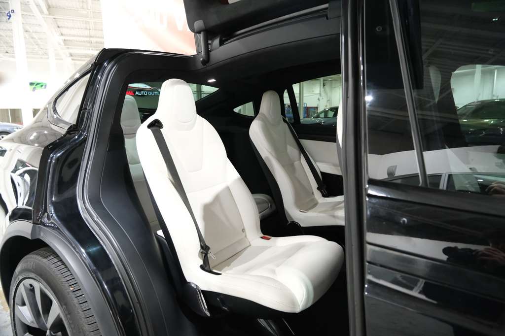 2020 Tesla Model X Performance - Photo 24
