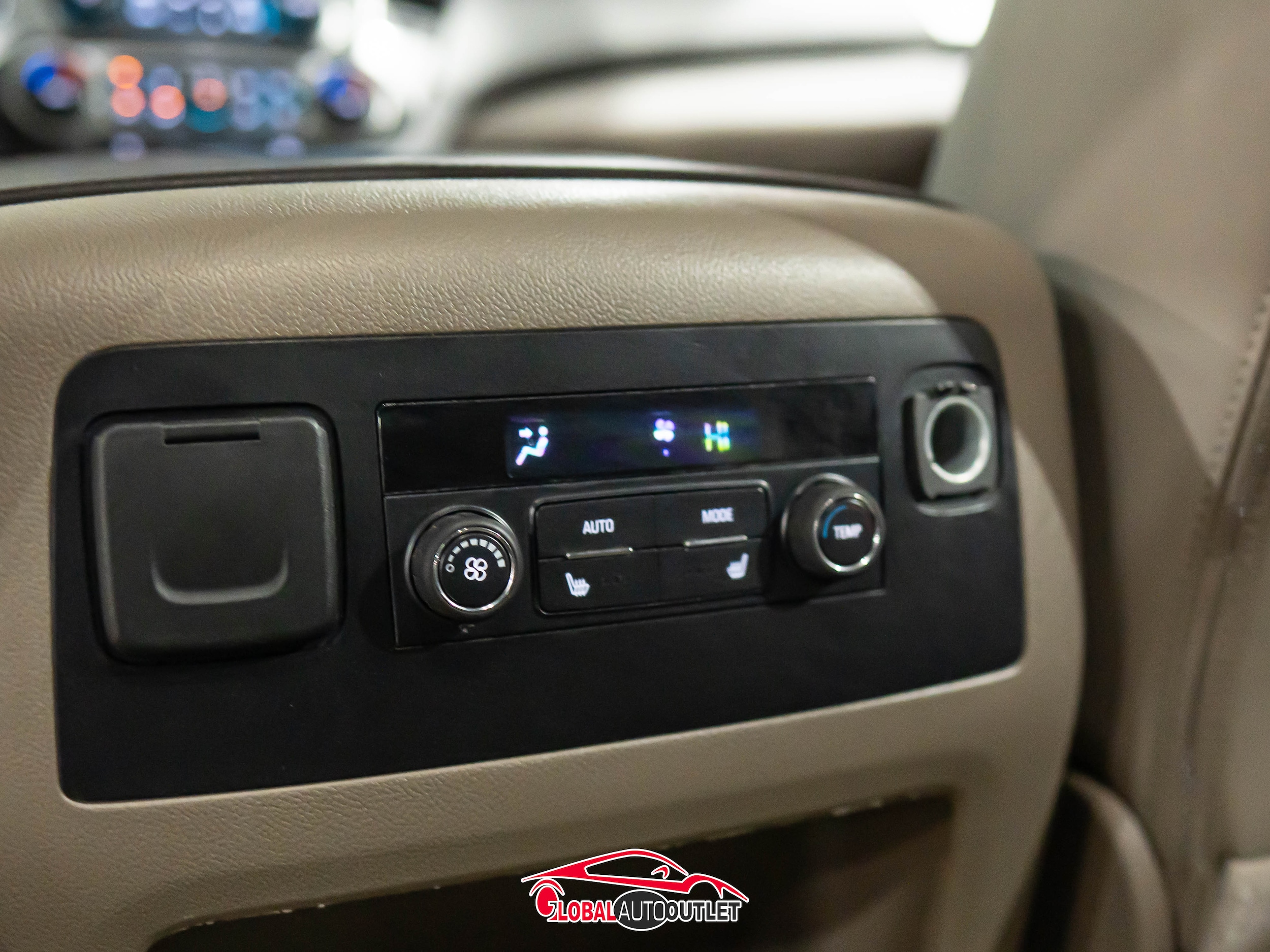 2017 Chevrolet Tahoe Premier - Photo 22