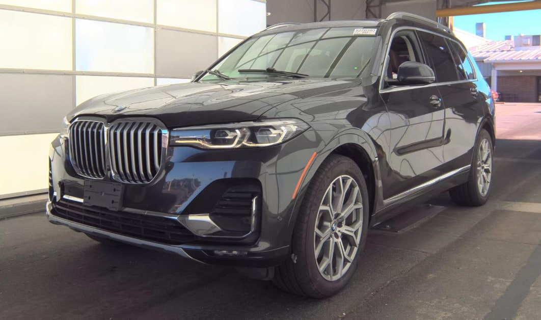2020 BMW X7 xDrive40i's photo