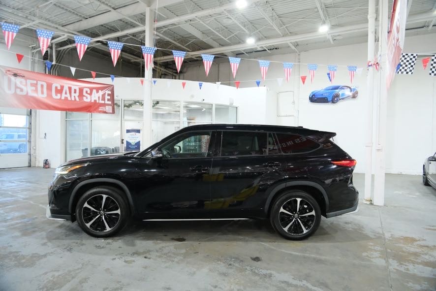 2021 Toyota Highlander XSE - Photo 6