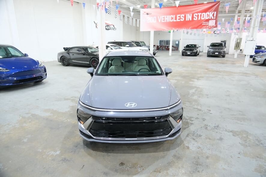 2024 Hyundai Sonata SEL photo 3