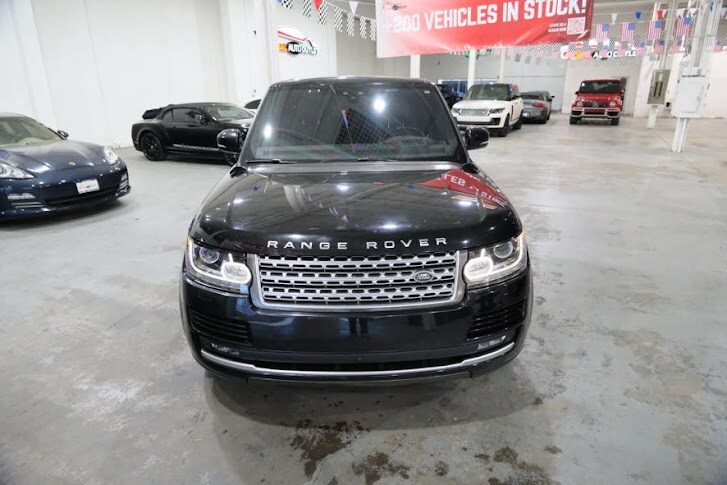 2017 Land Rover Range Rover SuperCharged photo 3