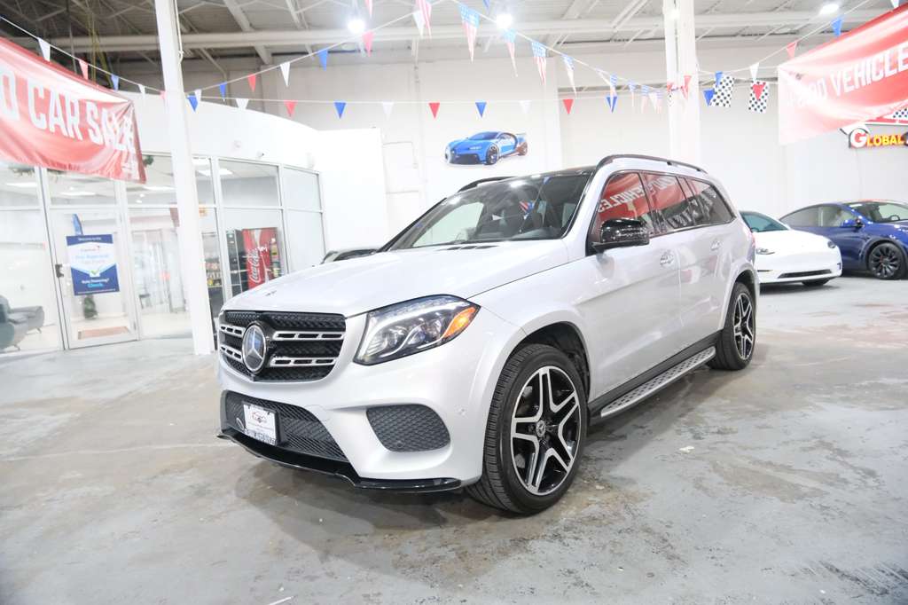 2018 Mercedes Benz GLS 550 4MATIC photo 4