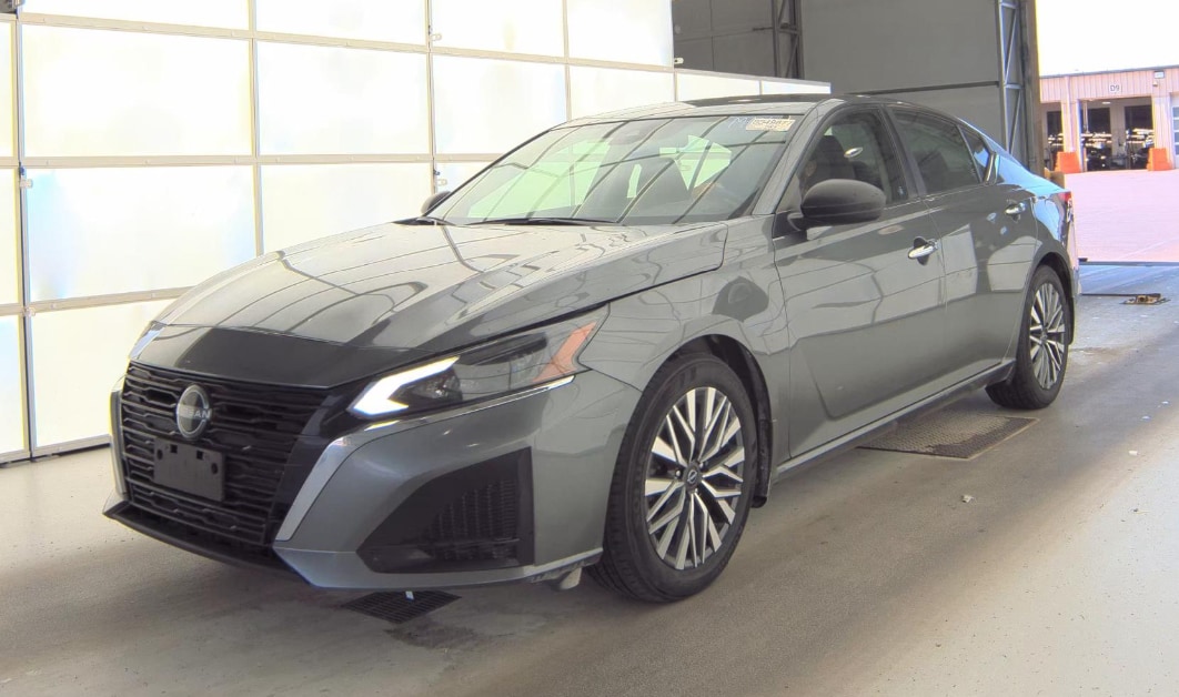 2024 Nissan Altima 2.5 SV's photo