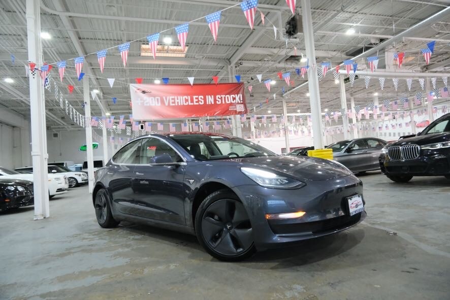2020 Tesla Model 3 Long Range photo 2