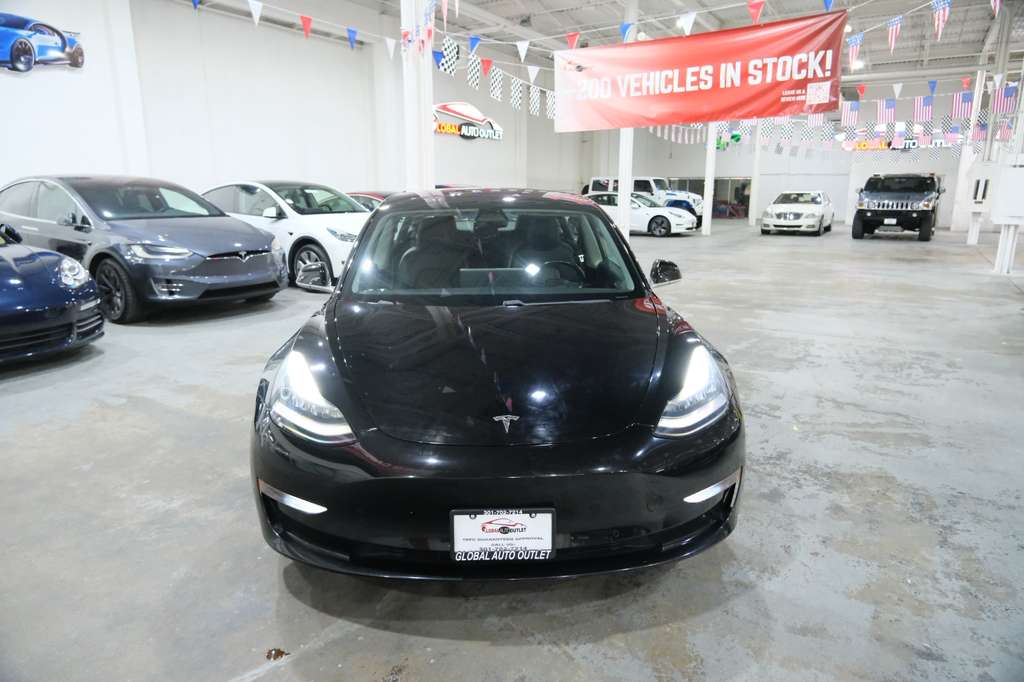 2018 Tesla Model 3 Long Range photo 3