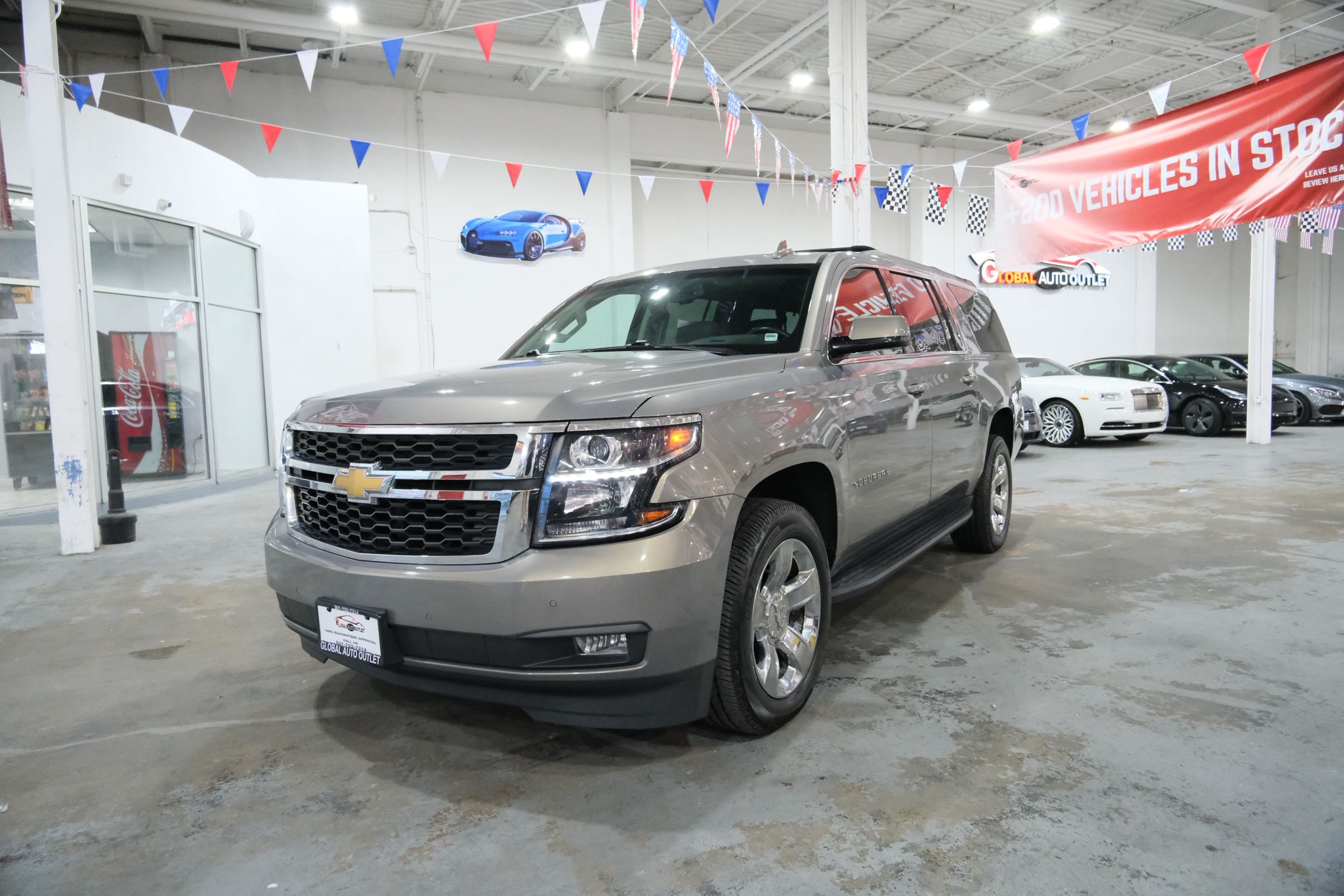 2019 Chevrolet Suburban LT photo 4