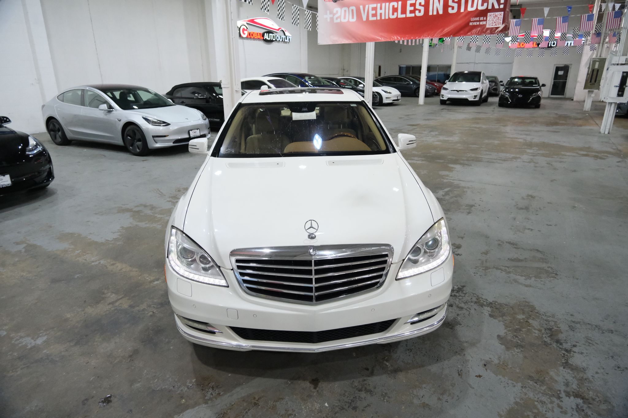 2010 Mercedes Benz S 550 4MATIC photo 2