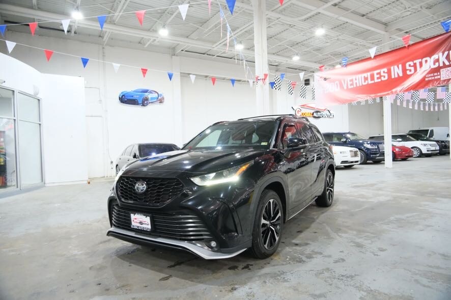 2021 Toyota Highlander XSE photo 4