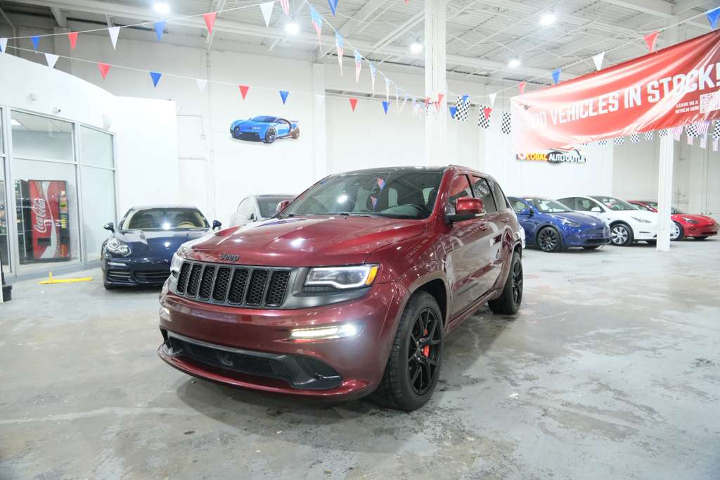 2016 Jeep Grand Cherokee SRT8 Night photo 4