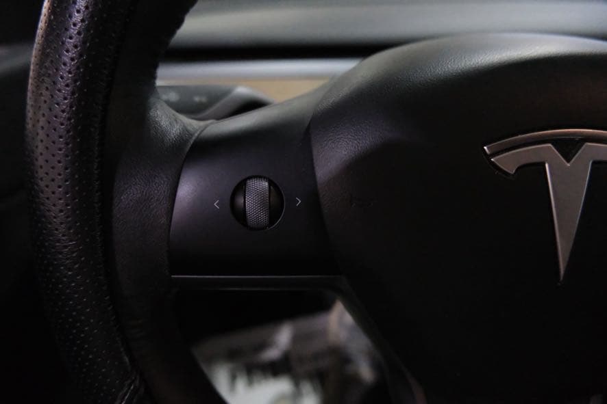 2021 Tesla Model Y Standard Range - Photo 35