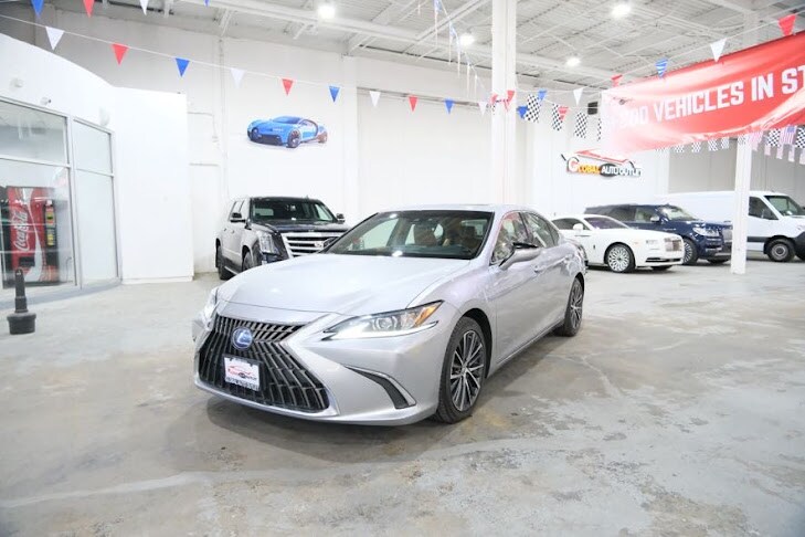 2022 Lexus ES 300h photo 4