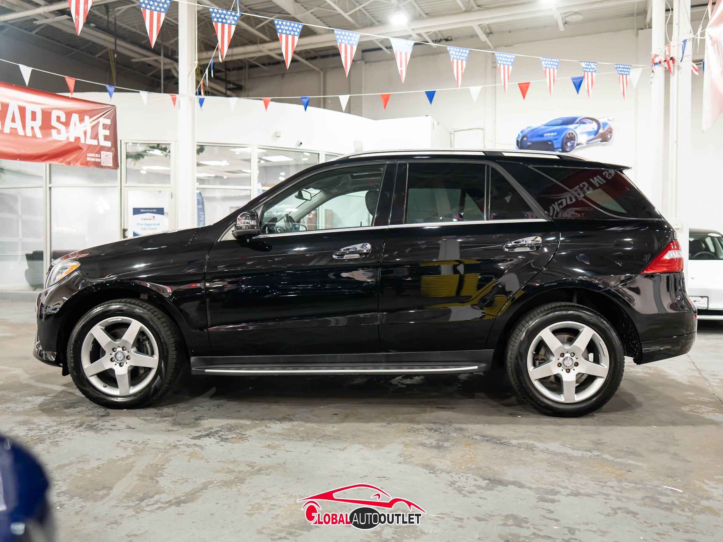 2015 Mercedes Benz ML 400 4MATIC photo 4