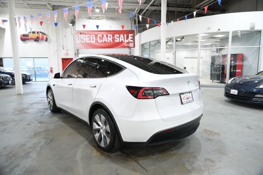 2021 Tesla Model Y Standard Range - Photo 8