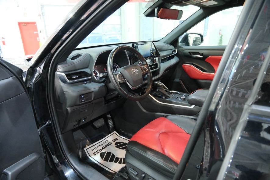 2021 Toyota Highlander XSE - Photo 16