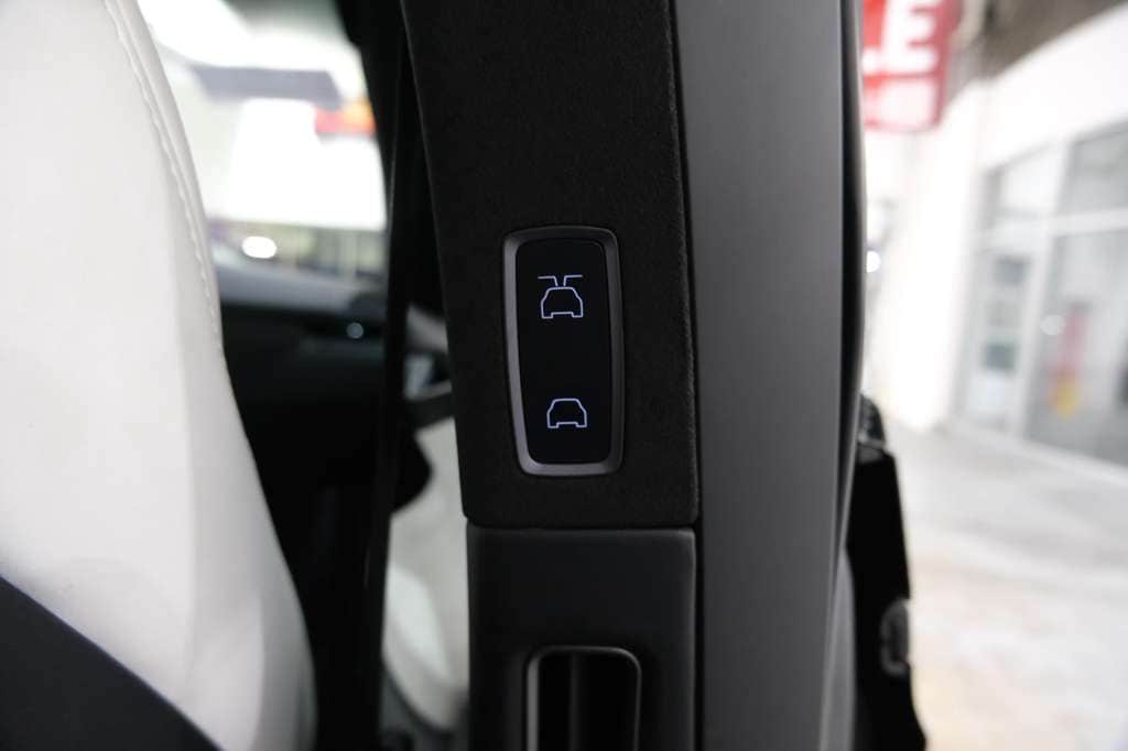 2020 Tesla Model X Performance - Photo 30