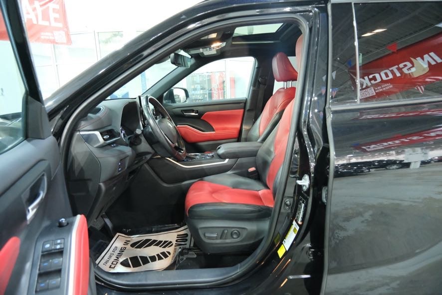 2021 Toyota Highlander XSE - Photo 17