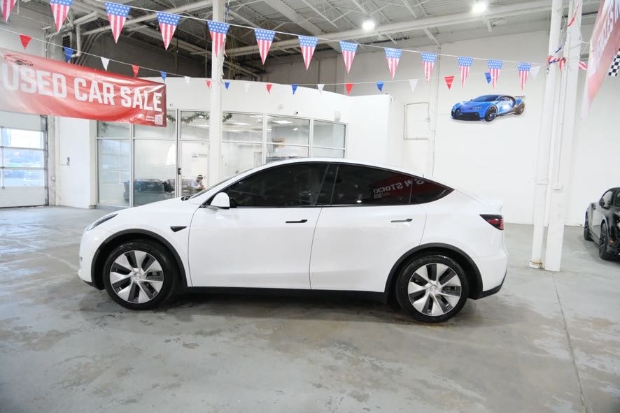 2021 Tesla Model Y Standard Range - Photo 6