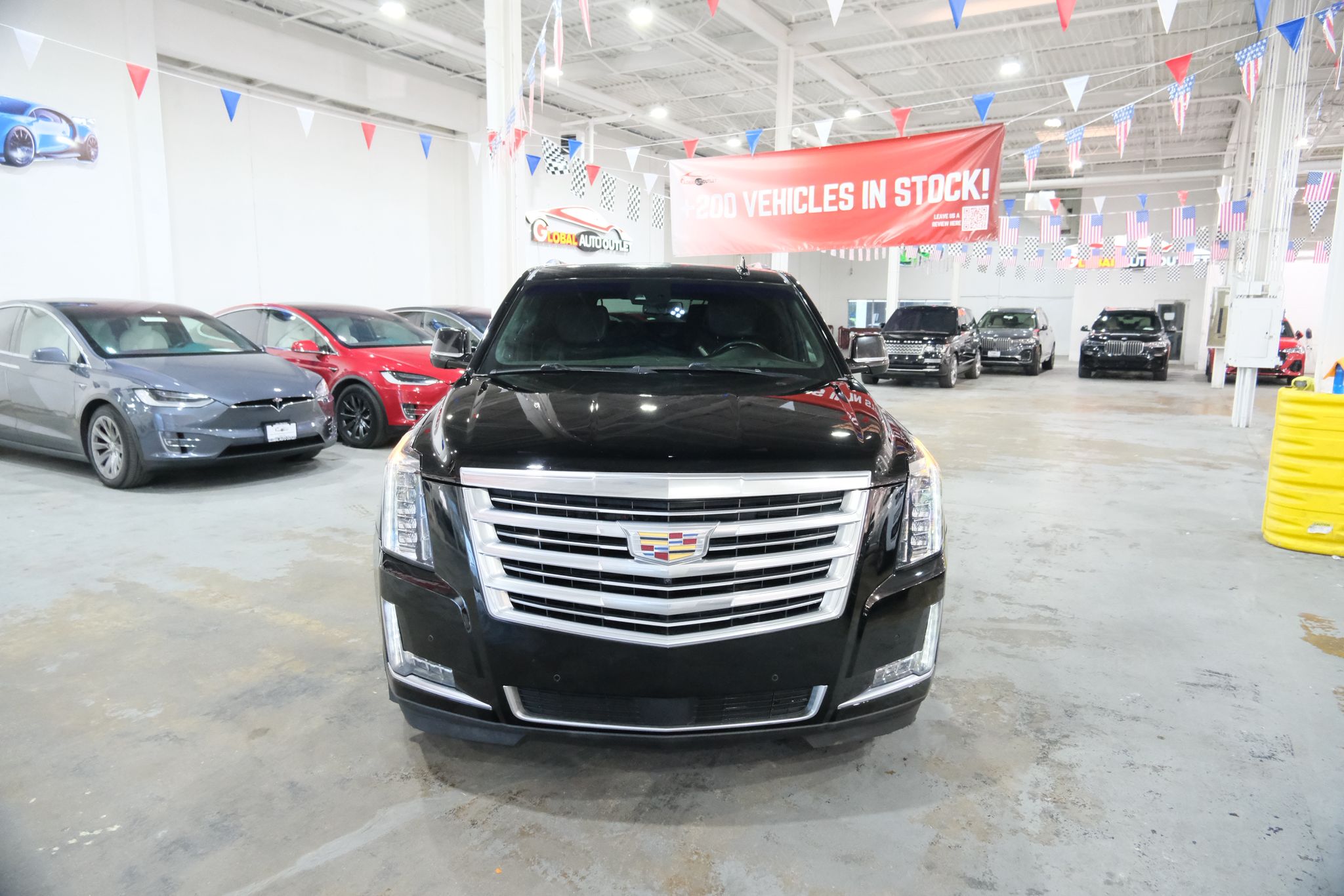 2017 Cadillac Escalade ESV Platinum photo 2
