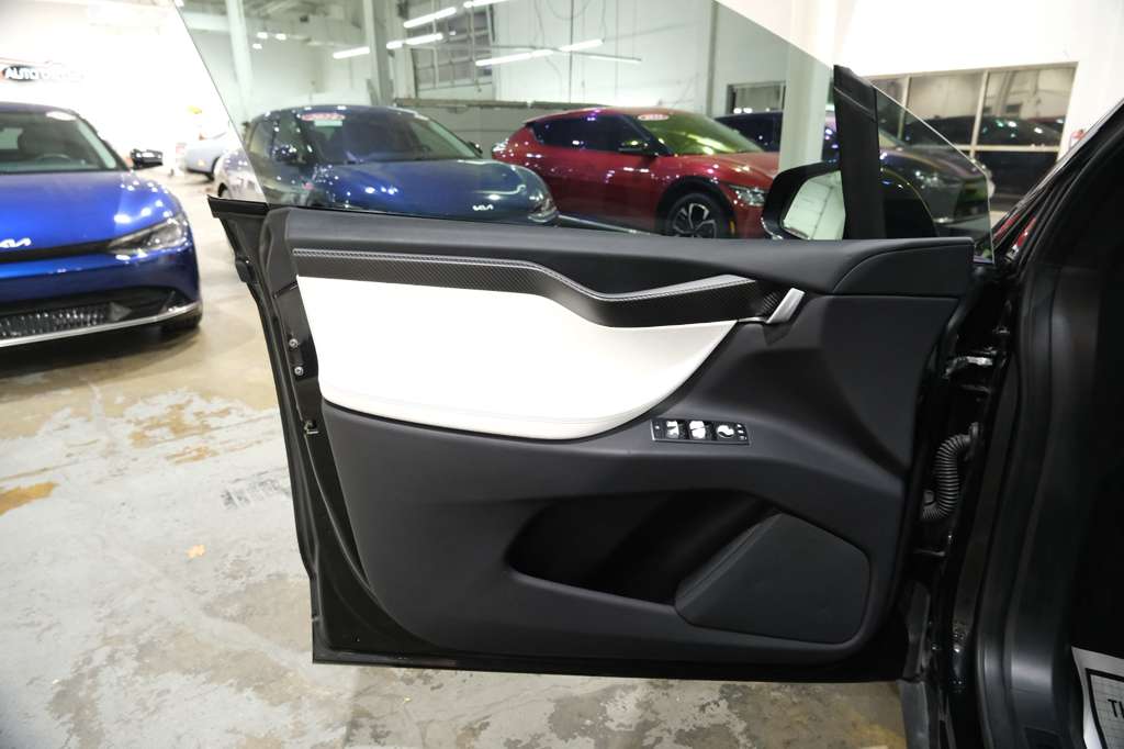 2020 Tesla Model X Performance - Photo 19