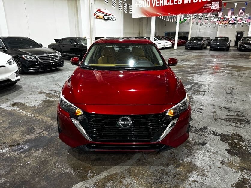 2025 Nissan Sentra SV photo 2