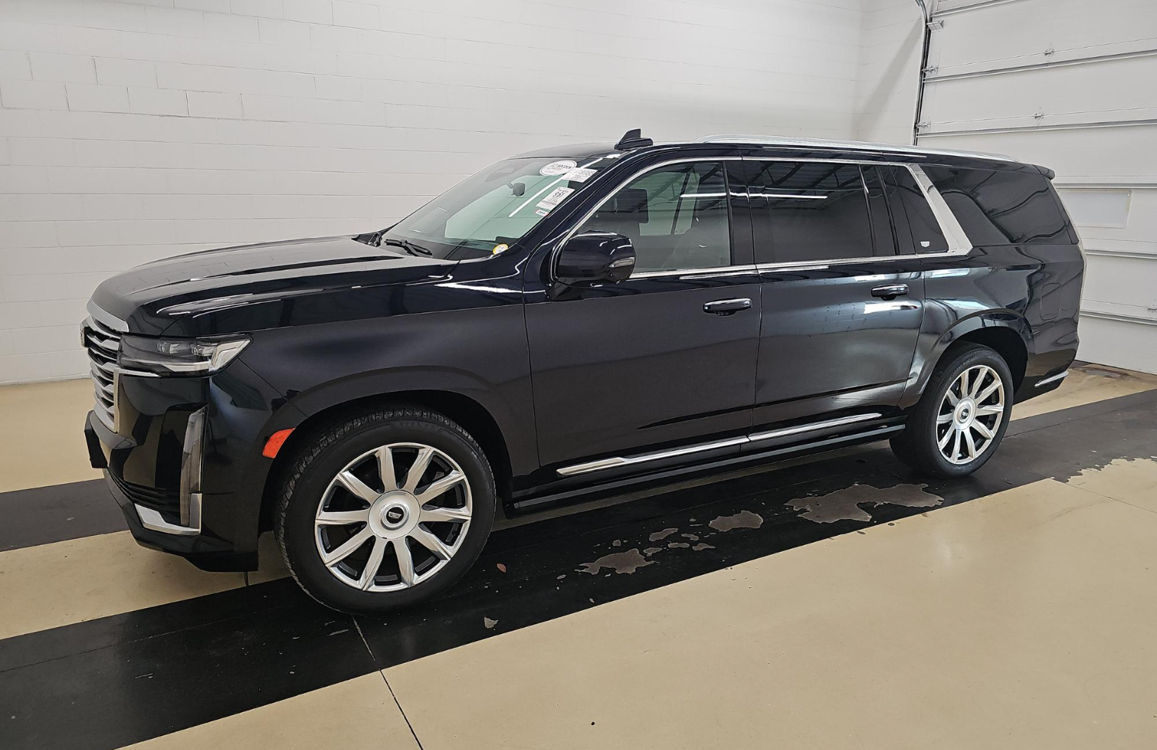 2022 Cadillac Escalade ESV Premium Luxury Platinum