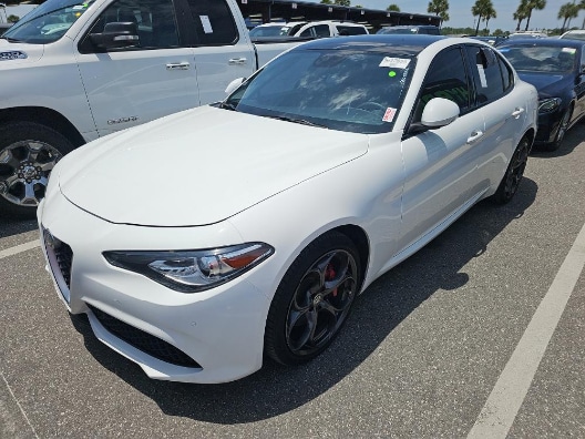 2017 Alfa Romeo Giulia 2.0 Ti Auto AWD's photo