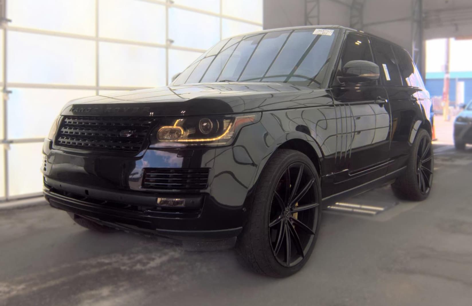 2016 Land Rover Range Rover V8 Supercharged's photo